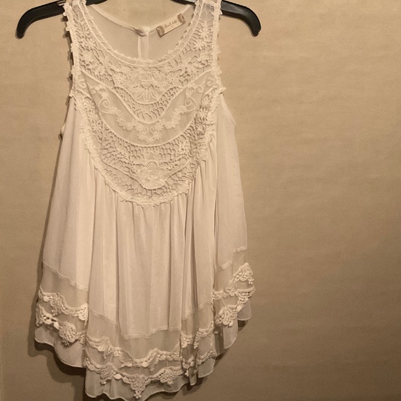 Sleeveless flowy tank top, Altar’d State brand size small, cream/white. - Picture 1 of 2